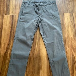 English laundry dress pants, size 36 waist